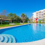 Rocha Apartment, With Pool, 100m From The Beach! דירה