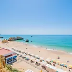 דירה Rocha Apartment, With Pool, 100m From The Beach!