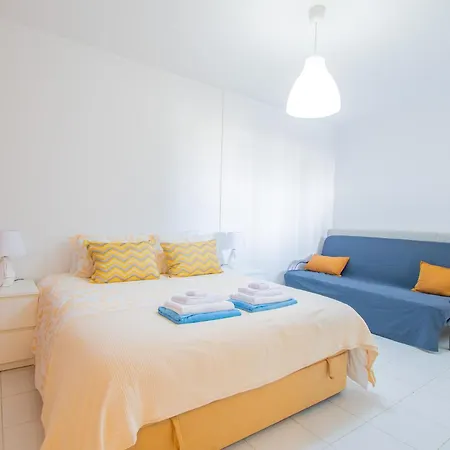Rocha Apartment, With Pool, 100m From The Beach! Appartement