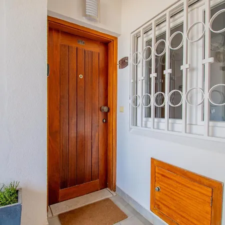 Appartement Rocha Apartment, With Pool, 100m From The Beach! *