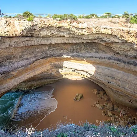 Rocha Apartment, With Pool, 100m From The Beach! Appartement