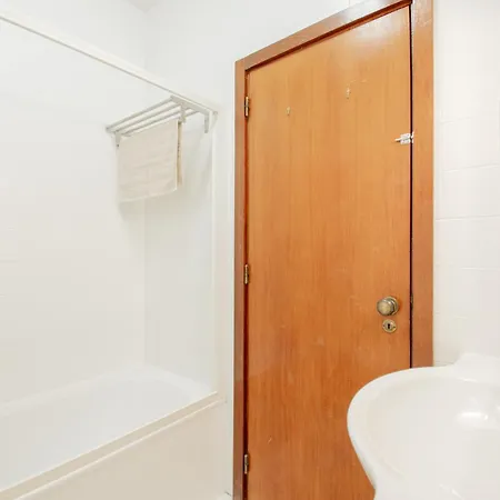 Rocha Apartment, With Pool, 100m From The Beach! Apartament