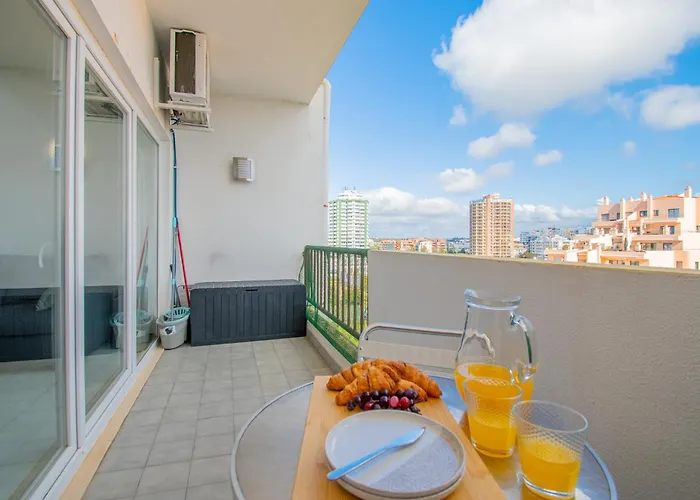 Rocha Apartment, With Pool, 100m From The Beach! 公寓