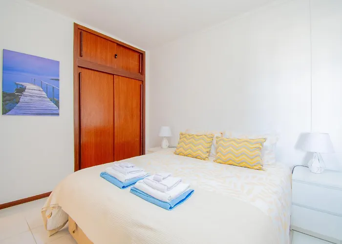 Rocha Apartment, With Pool, 100m From The Beach!
