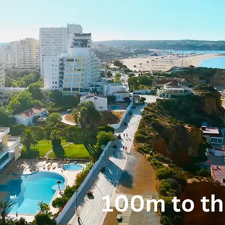 Rocha Apartment, With Pool, 100m From The Beach! Lägenhet Portimão