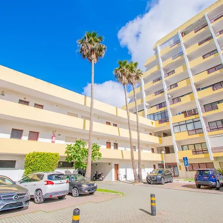 Rocha Apartment, With Pool, 100m From The Beach! Lägenhet Portimão