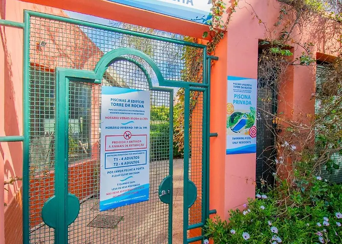 Rocha Apartment, With Pool, 100m From The Beach! *