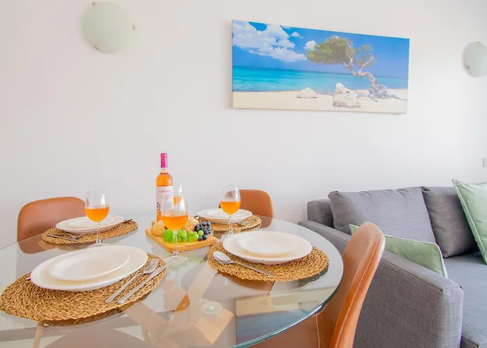 Rocha Apartment, With Pool, 100m From The Beach! Lägenhet *