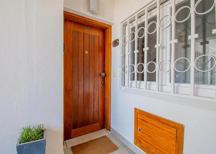 Lägenhet Rocha Apartment, With Pool, 100m From The Beach! *