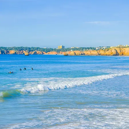 Rocha Apartment, With Pool, 100m From The Beach! شقة