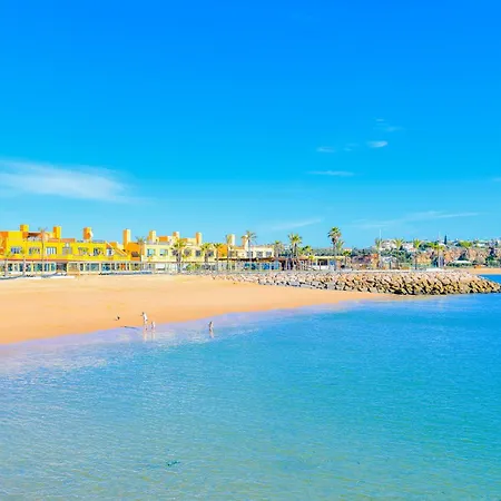 Rocha Apartment, With Pool, 100m From The Beach! بورتيماو