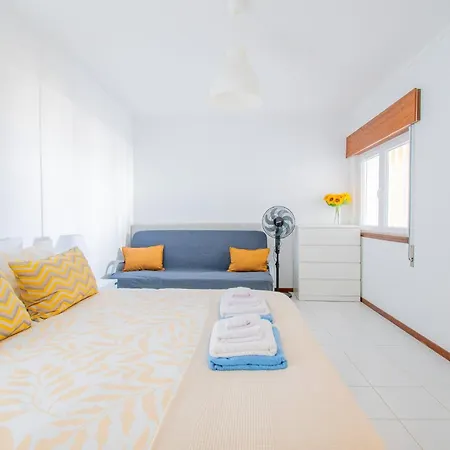 Rocha Apartment, With Pool, 100m From The Beach! شقة