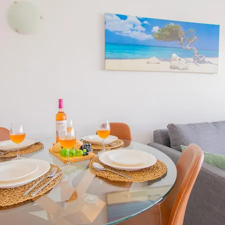 Rocha Apartment, With Pool, 100m From The Beach! شقة *